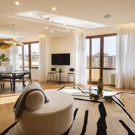 Elegant Renovated Appartement